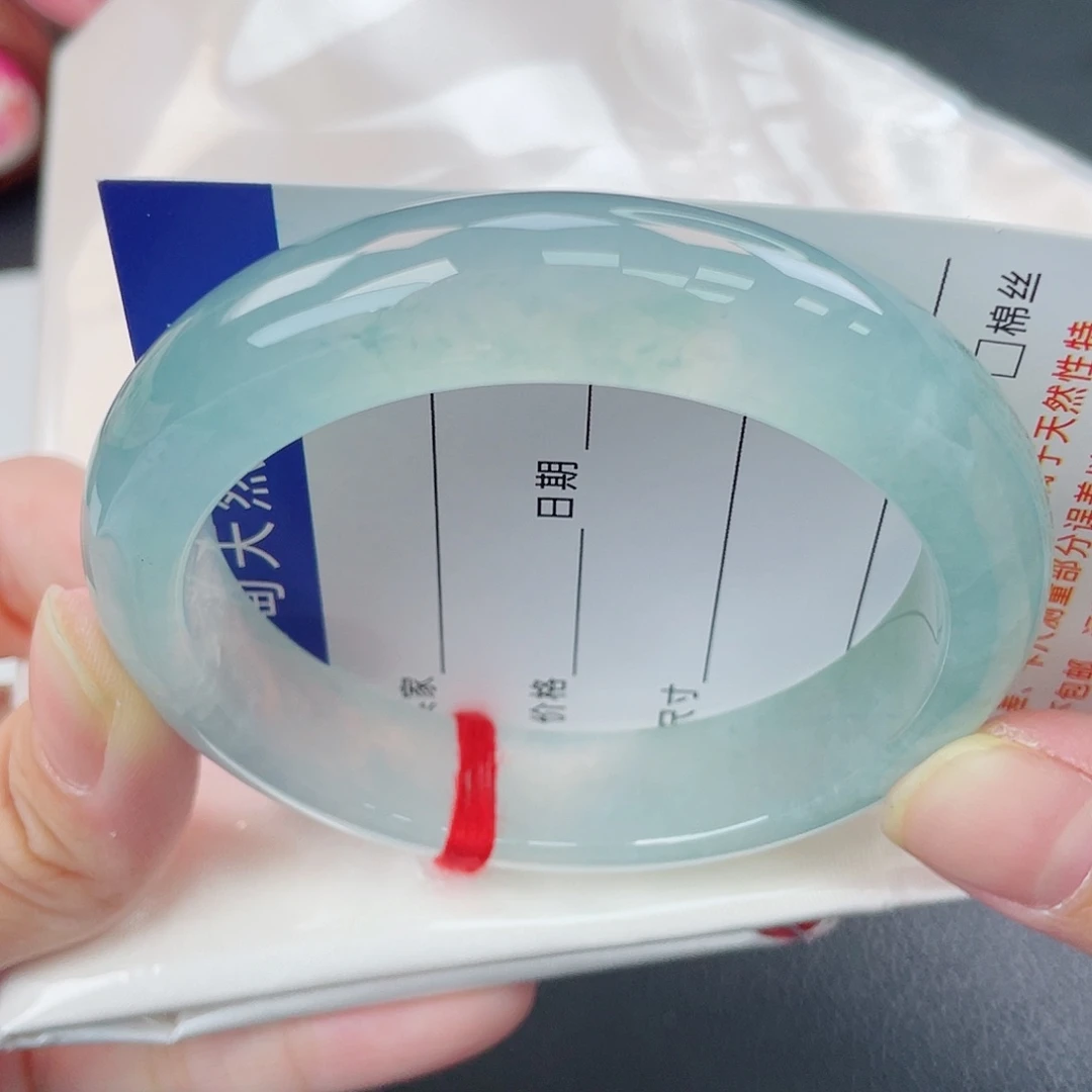 翡翠未镶嵌手镯冰种薄荷绿