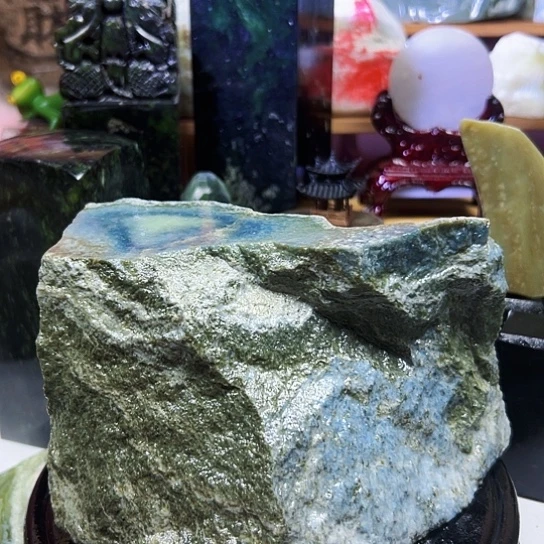单***族和田玉(糖玉)未镶嵌挂件
