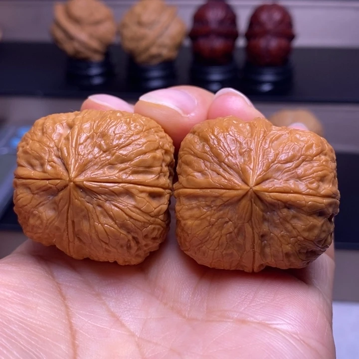 文玩核桃把件玺宝四楞4