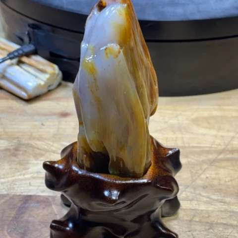 硅化玉未镶嵌珠宝奇石