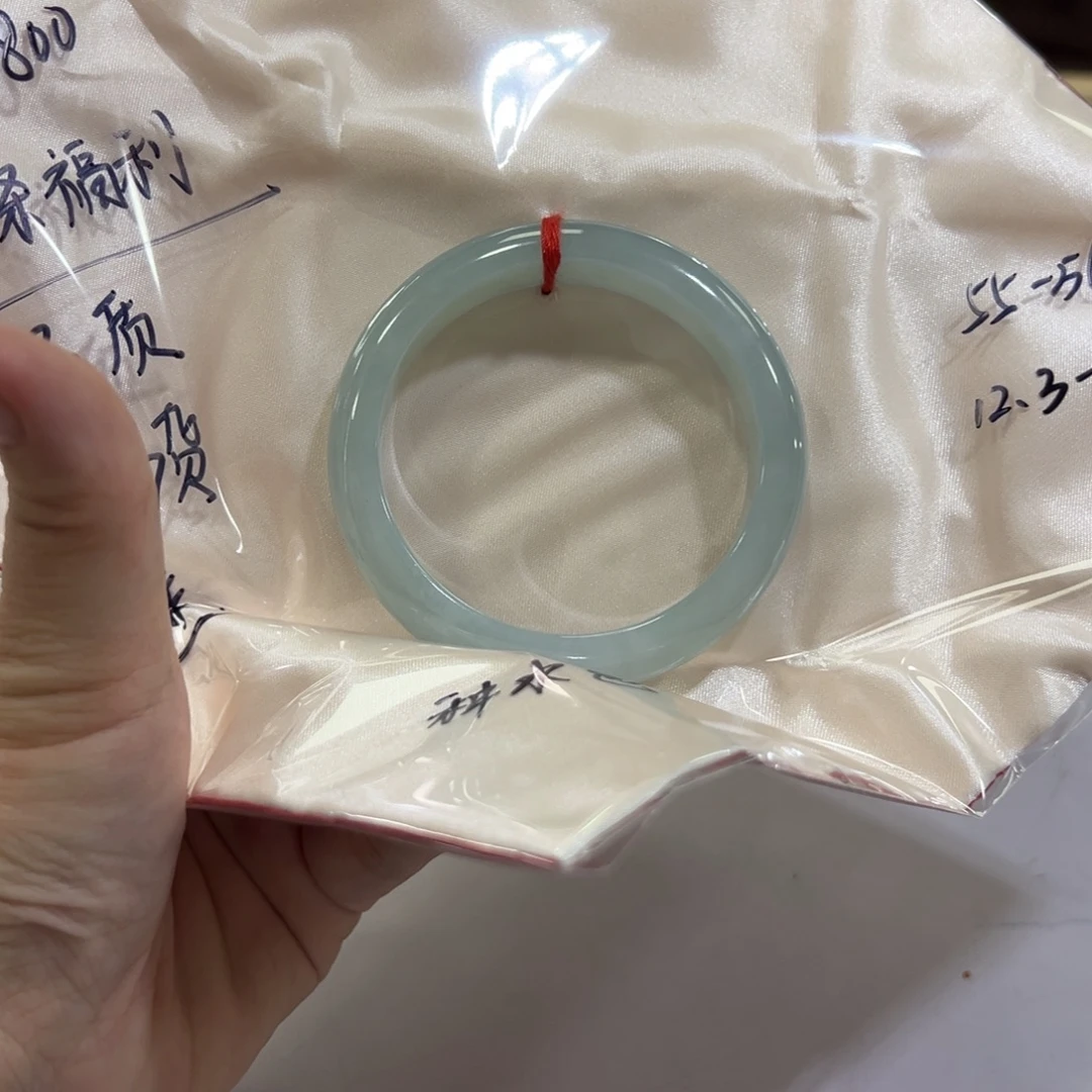 百***爱翡翠未镶嵌手镯手镯