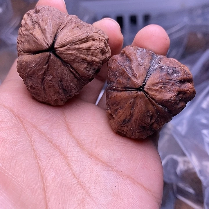 文玩核桃把件   124