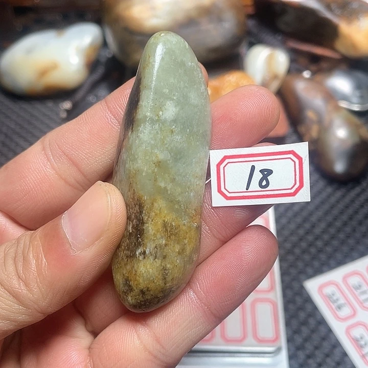 未镶嵌和田玉挂件18