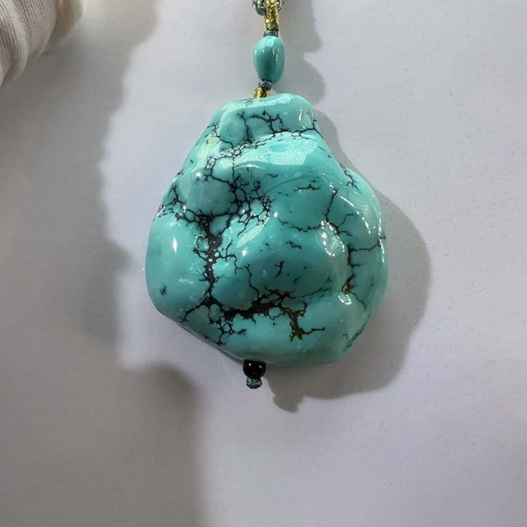 绿松石未镶嵌挂件