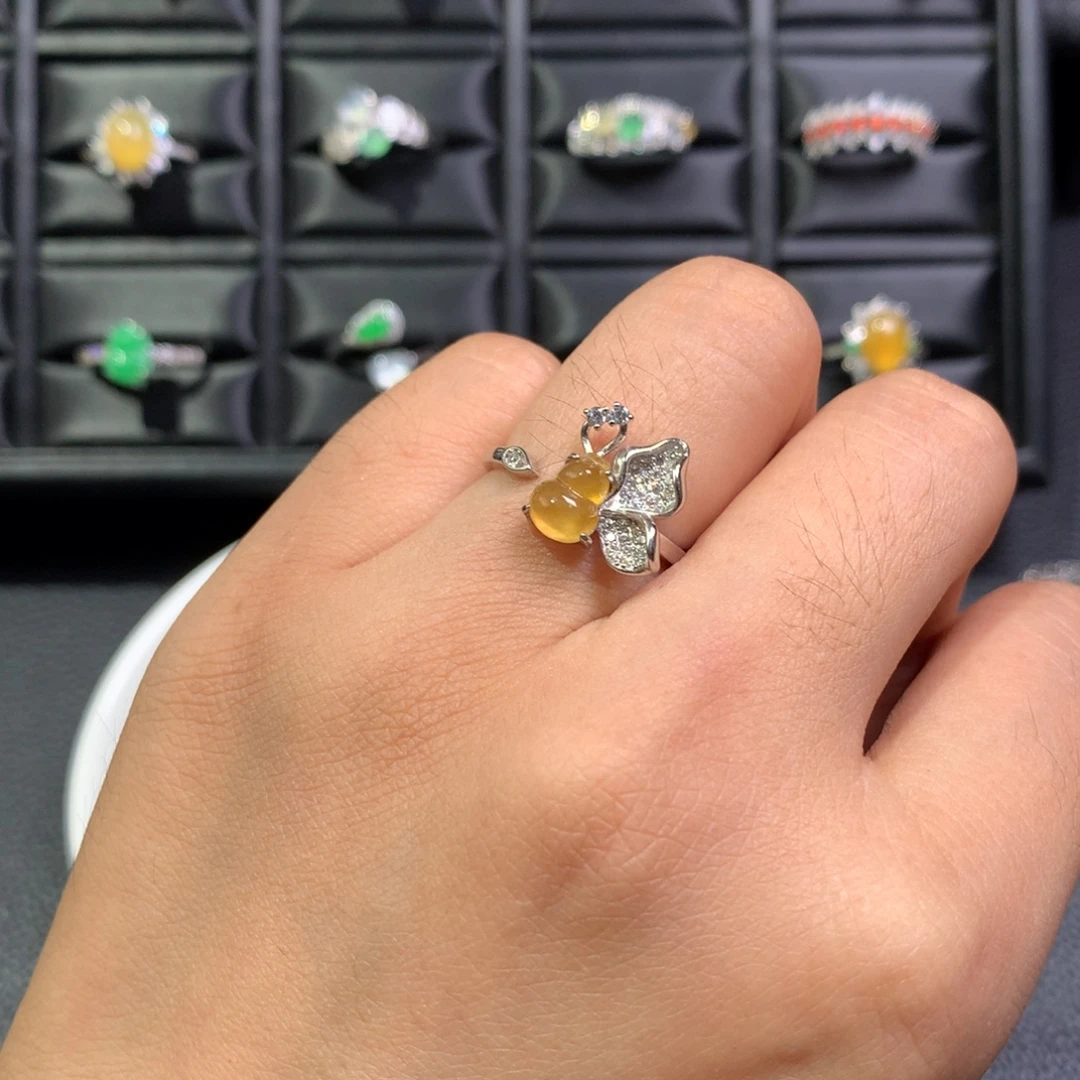 N***徐翡翠银S925镶嵌戒指