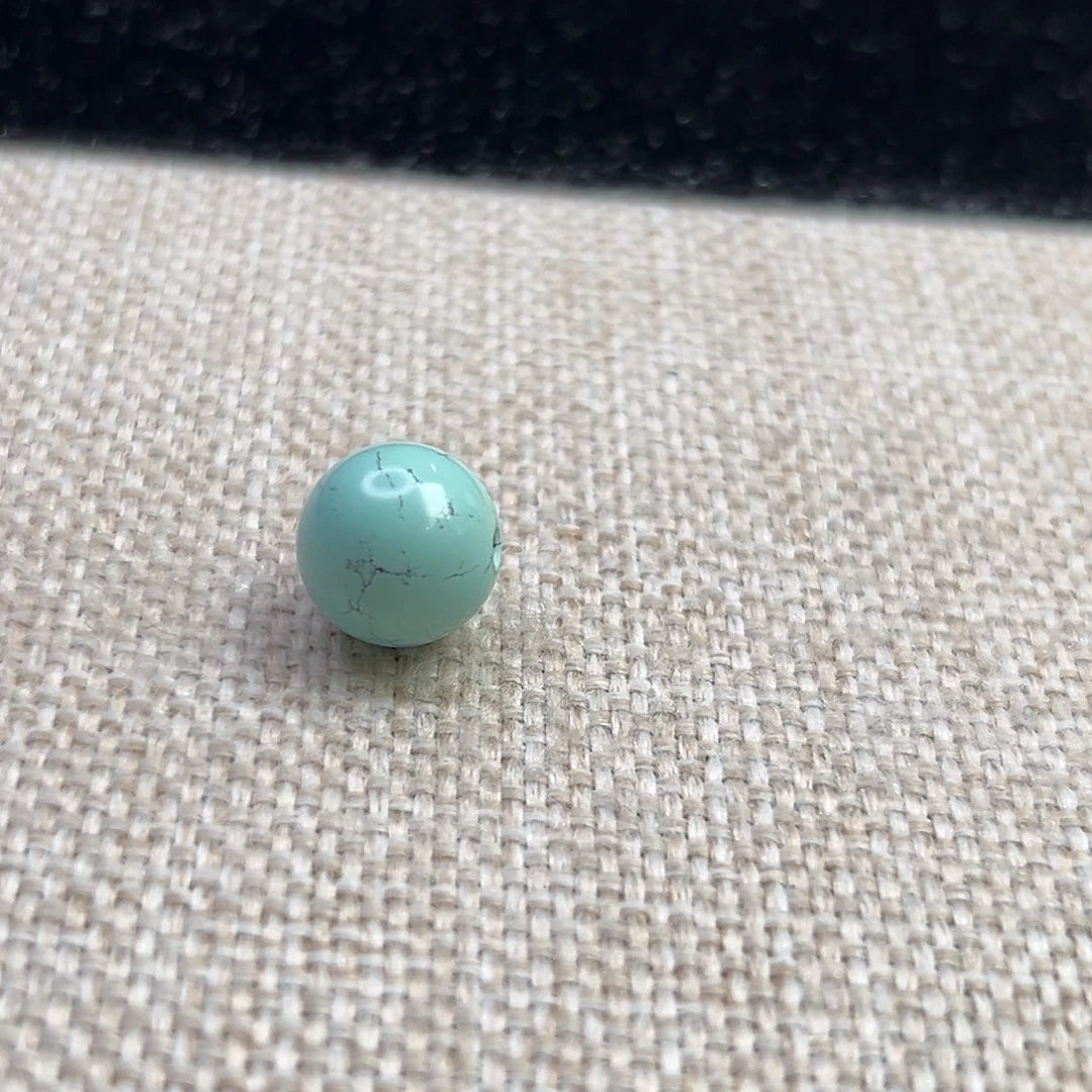 绿松石未镶嵌珠宝奇石11.7