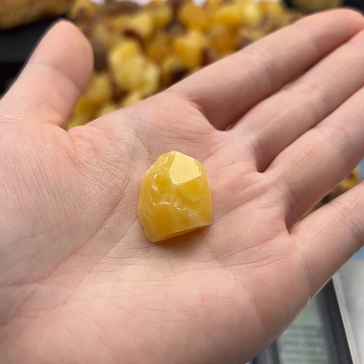 定制琥珀未镶嵌蜜蜡定制