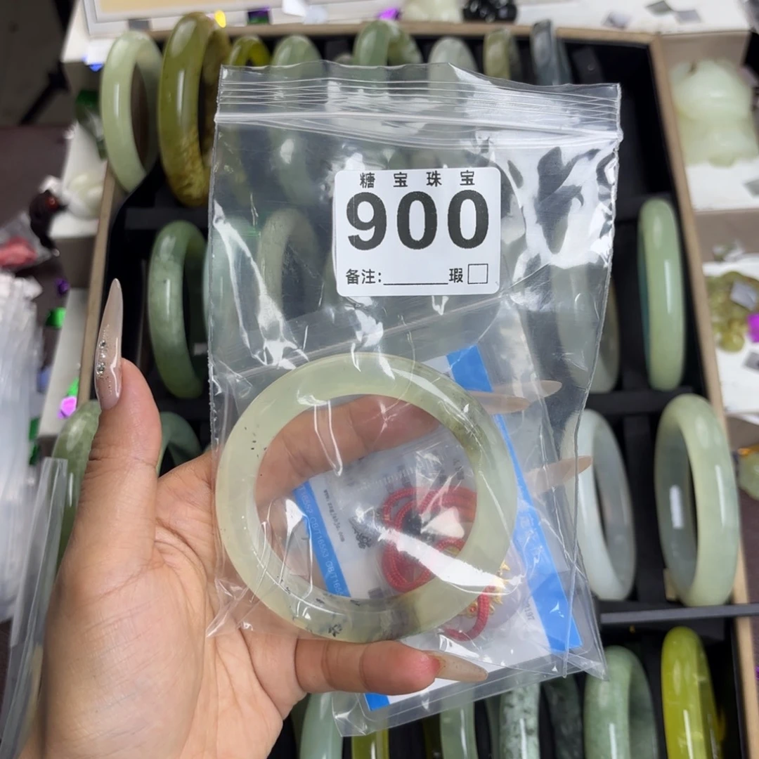 未镶嵌蛇纹石玉手镯幽****)