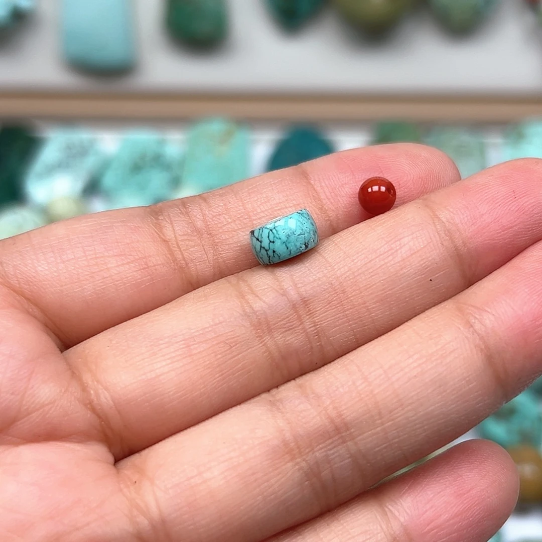 南红玛瑙未镶嵌珠宝奇石