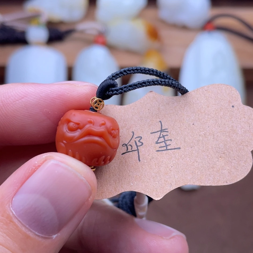 南红玛瑙未镶嵌颈饰