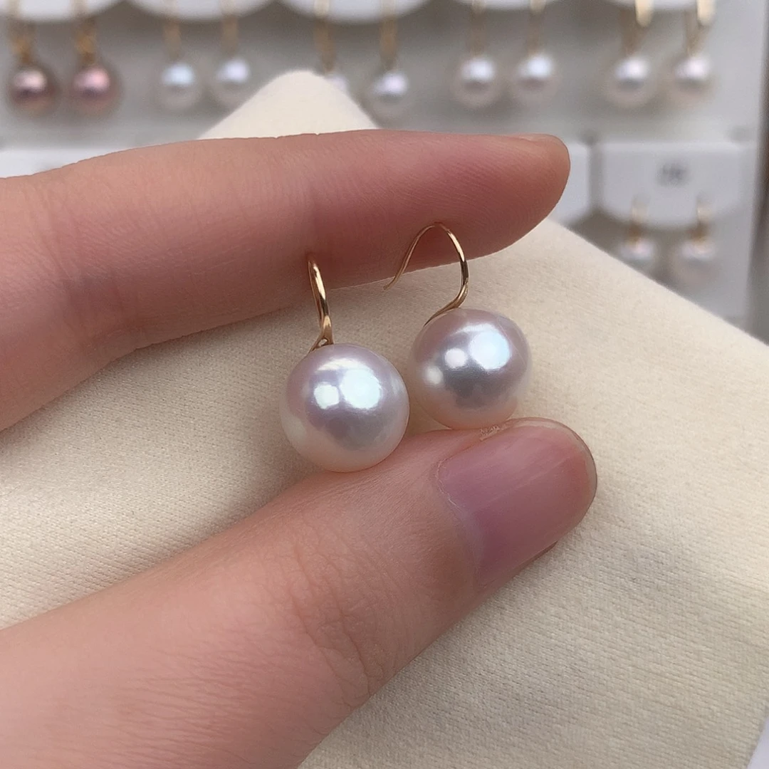 18K金镶嵌淡水珍珠耳饰