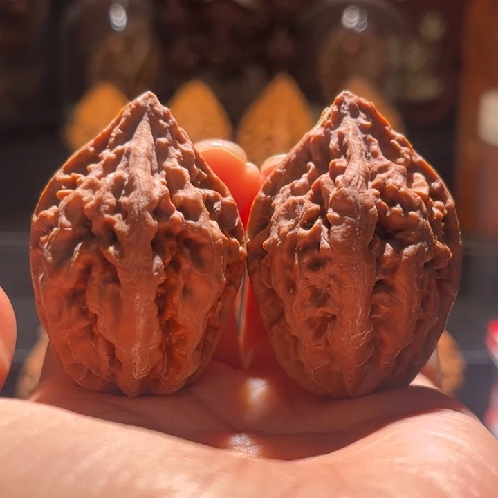 吊坠文玩核桃九龙鼎24浮黄