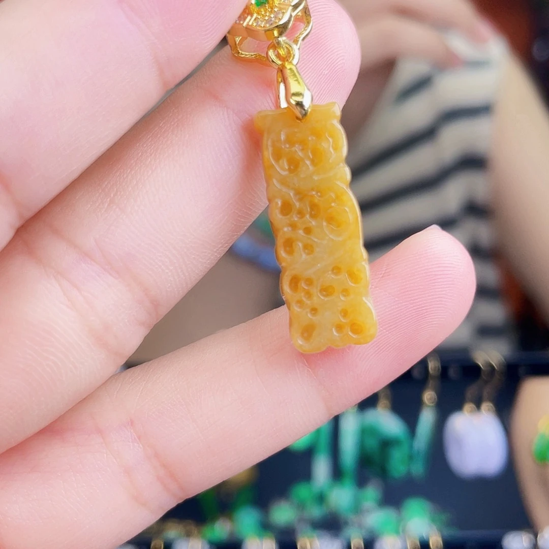 翡翠未镶嵌耳饰饰品