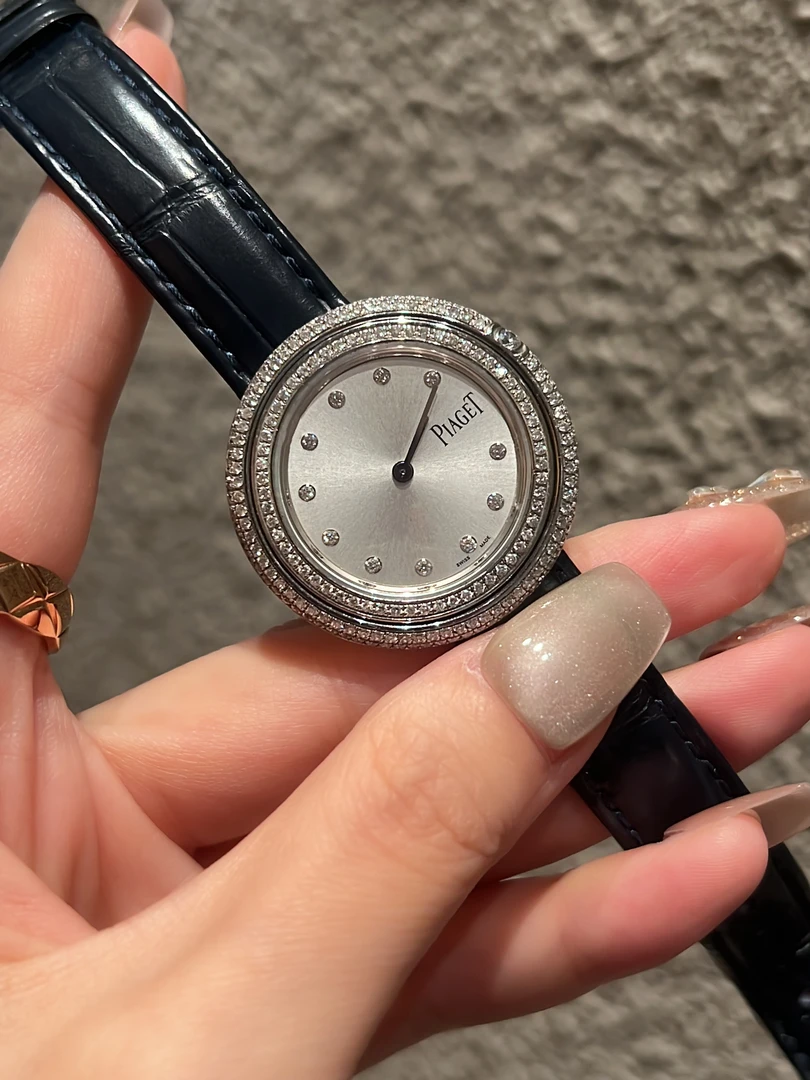 99新 Piaget/伯爵 POSSESSION系列G0A43090腕表后镶钻/34MM