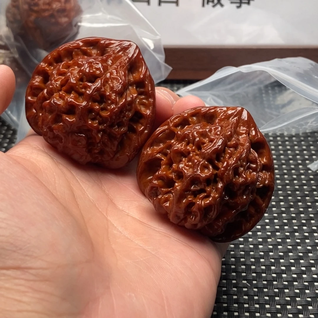 文玩核桃吊坠49官帽