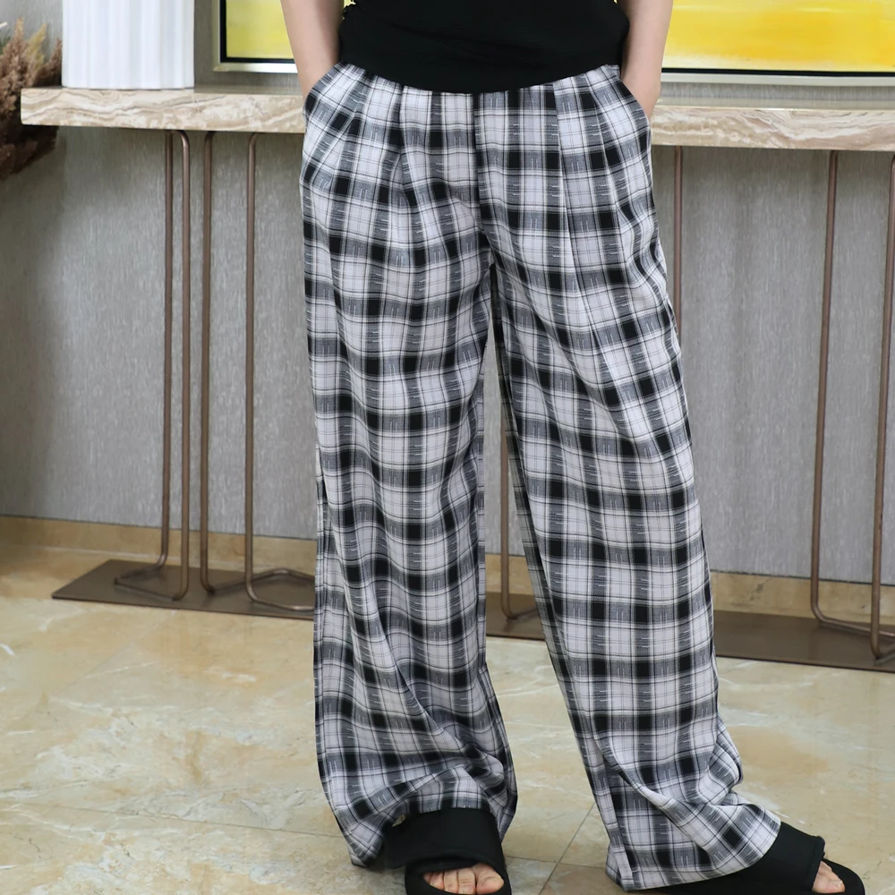 黑白色格子图案休闲直筒裤