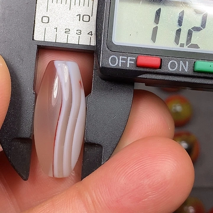 南红玛瑙未镶嵌挂件