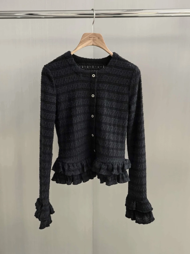 DQ冬季新款木耳边开衫