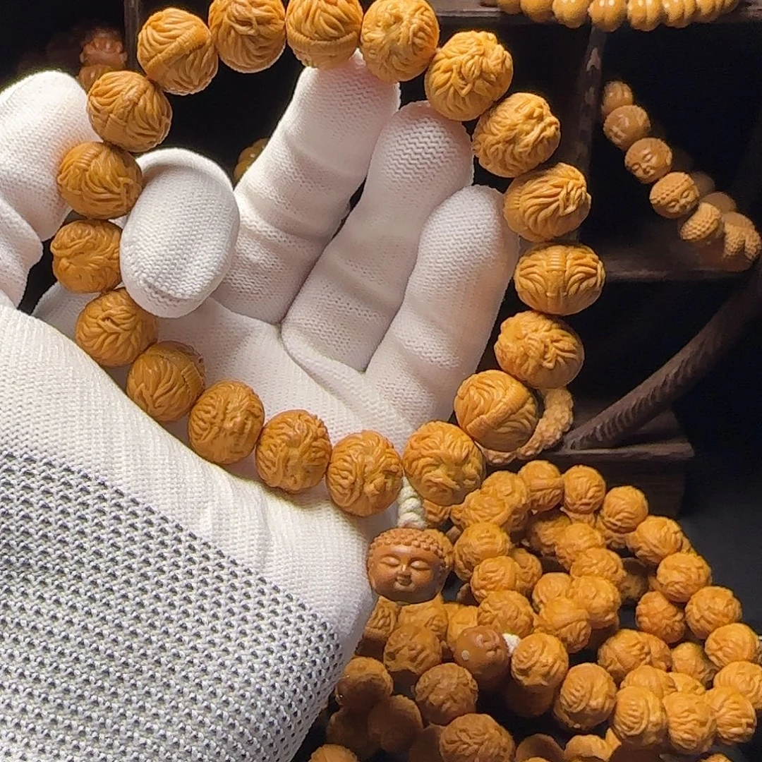 用***者吊坠猴头核桃猴头