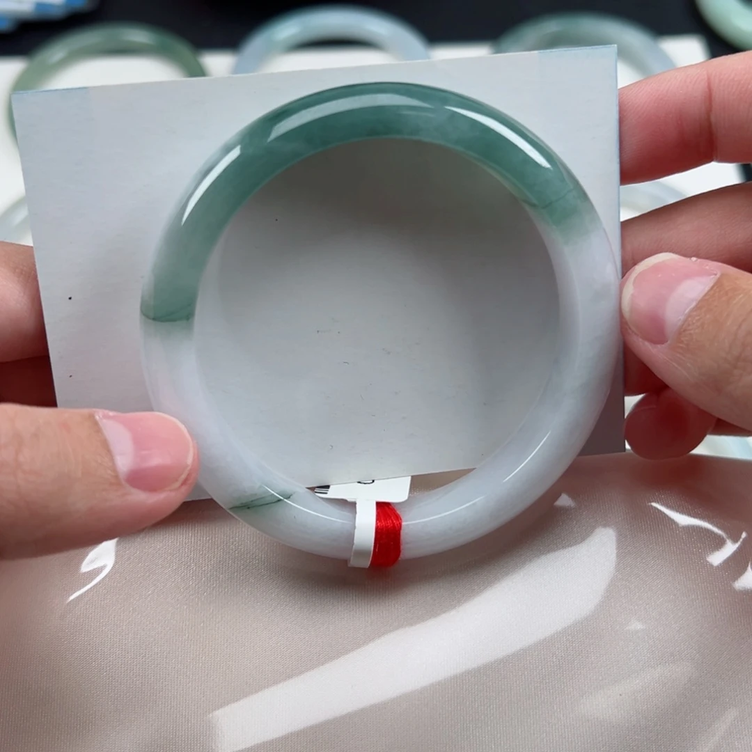 未镶嵌手镯翡翠57.3*11.8*8.1