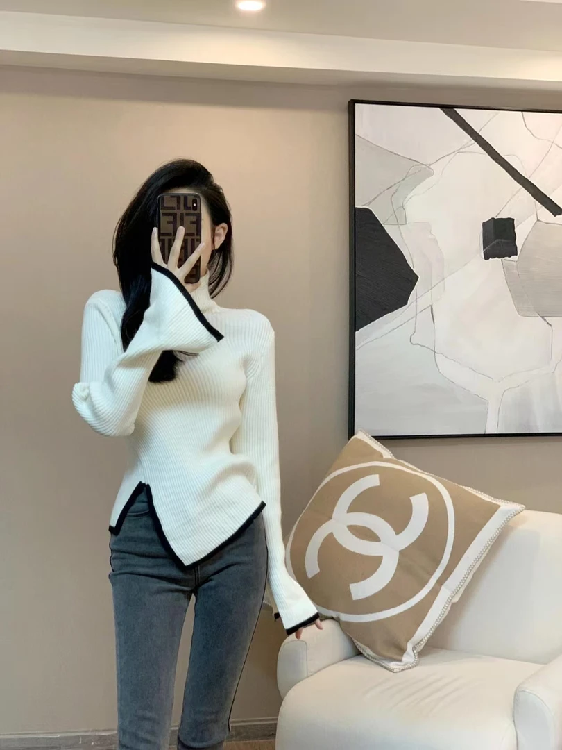 秋冬新款韩版设计感小众针织衫修身百搭高领毛衣气质牛仔裤套装