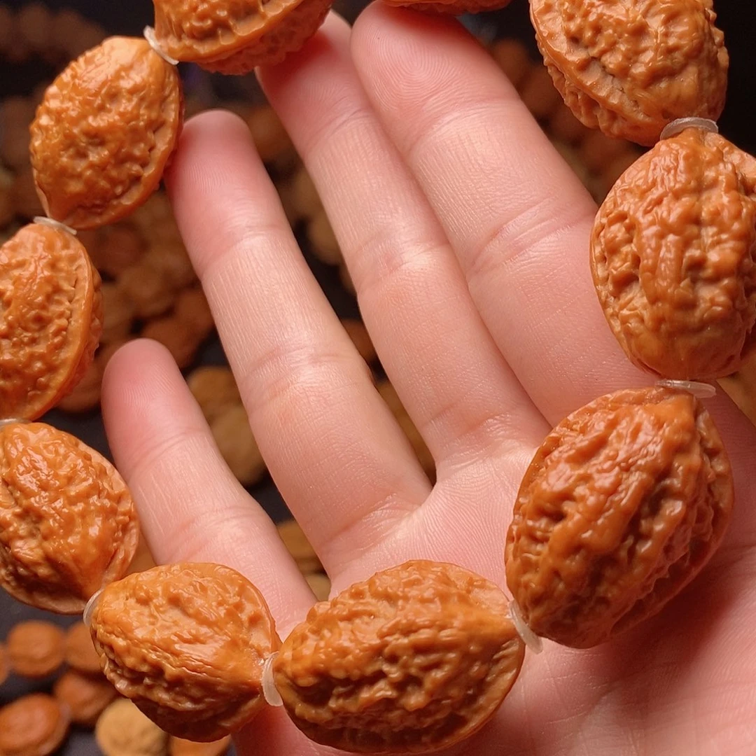 【闪购商品】文玩核桃吊坠绣花鞋21