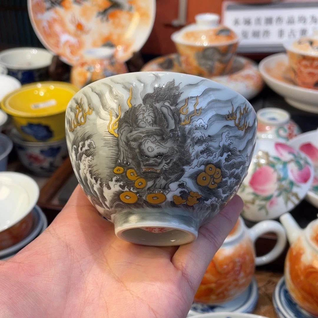 我是一只小小鸟，我是
