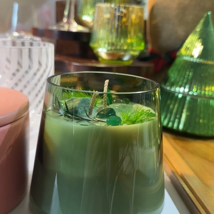 迷***所手工款蜡艺定制香薰蜡烛鲜草香