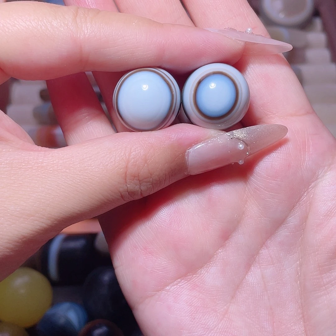 落***凉玛瑙/玉髓未镶嵌珠宝半成品