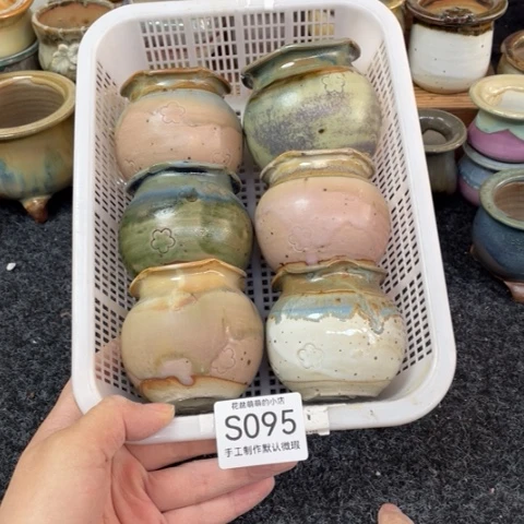 紫砂花盆微瑕095口径5厘米左右