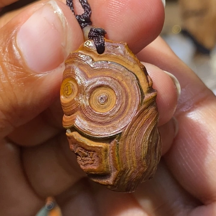 玛瑙/玉髓未镶嵌珠宝半成品