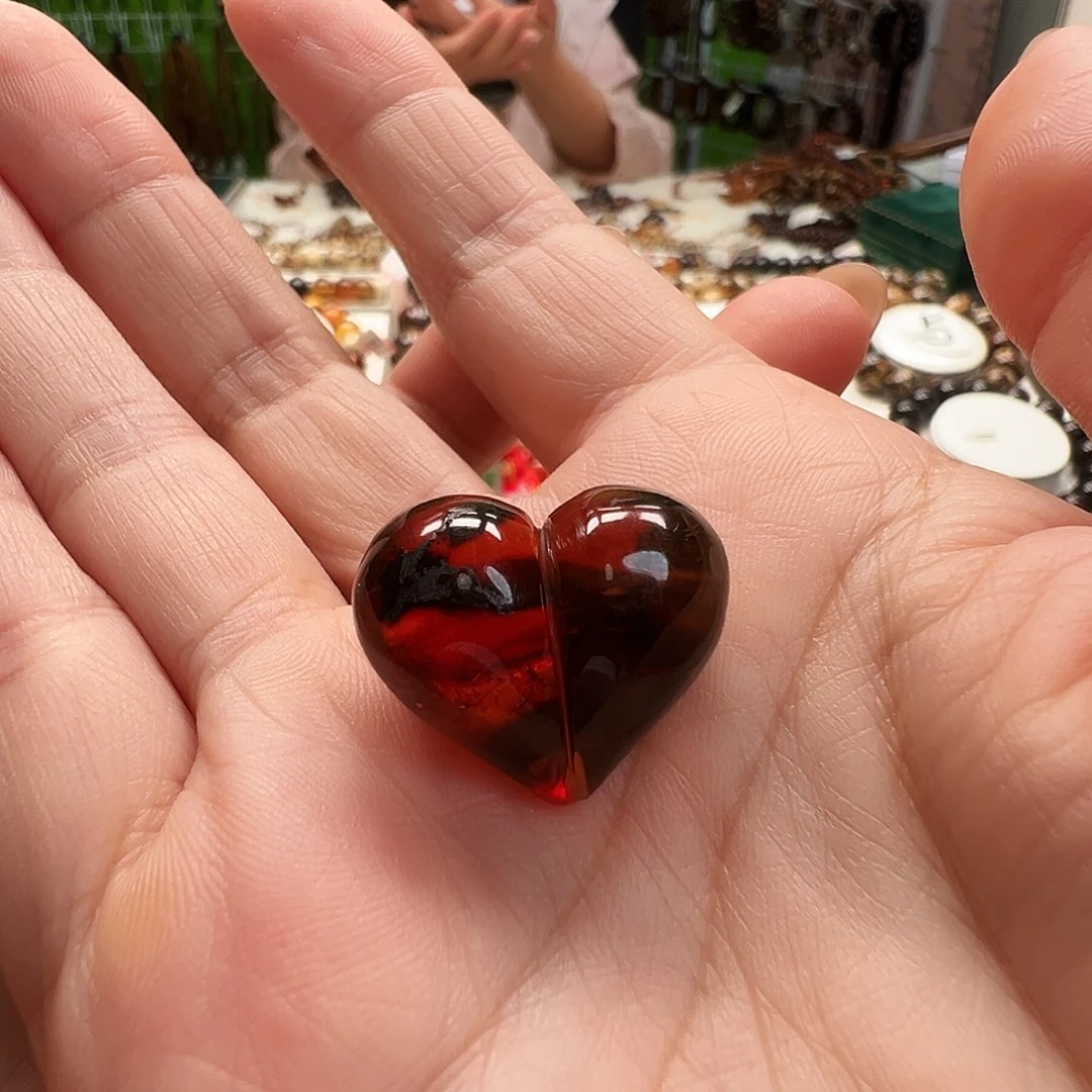 琥珀未镶嵌裸石抚顺琥珀桃心