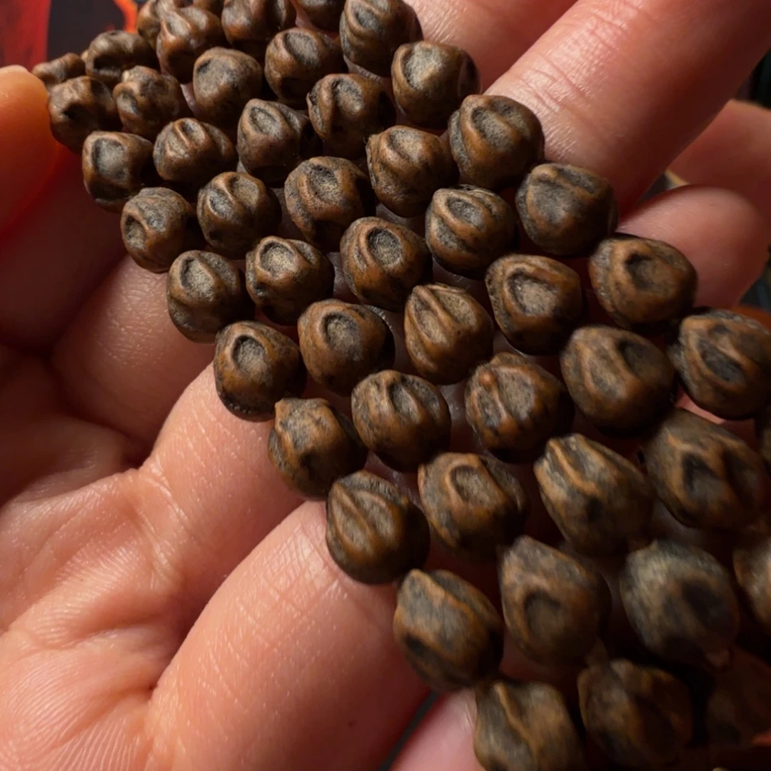 宜***泽吊坠柏香籽/百香籽