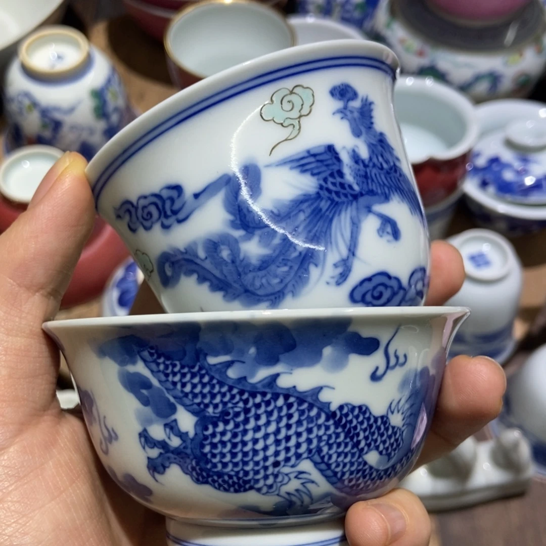 少***集陶瓷艺术品的制作
