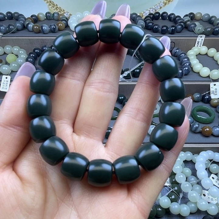 和田玉未镶嵌手链