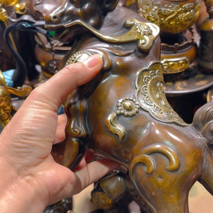 铜器摆件收收藏藏