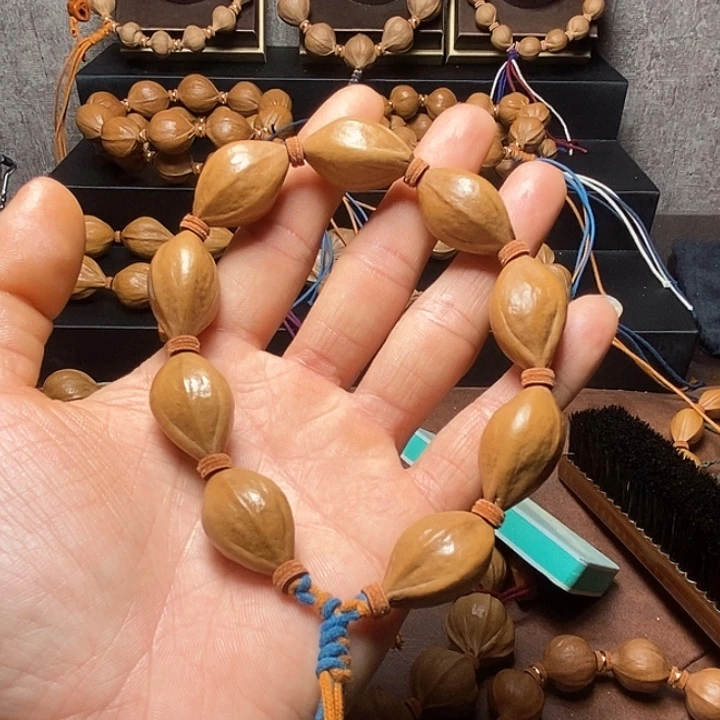 橄榄核手串/手链三花