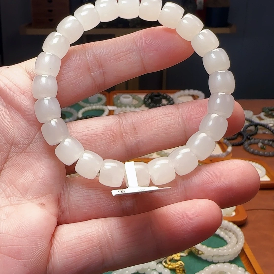 和田玉未镶嵌手链