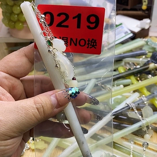 蛇纹石玉发簪未镶嵌寂**年