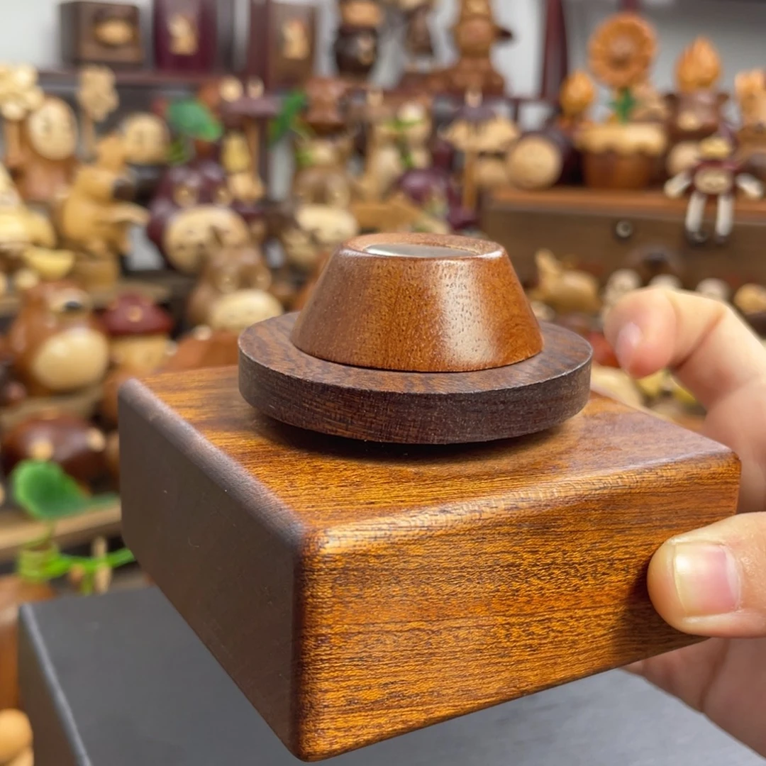 木展示台音乐盒摆件