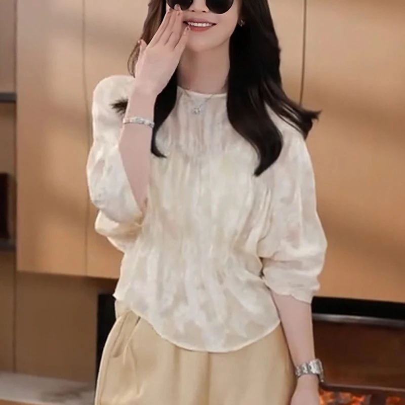 圆领杏色衬衫女2025夏季时尚显瘦洋气收腰轻奢高级感提花休闲上衣