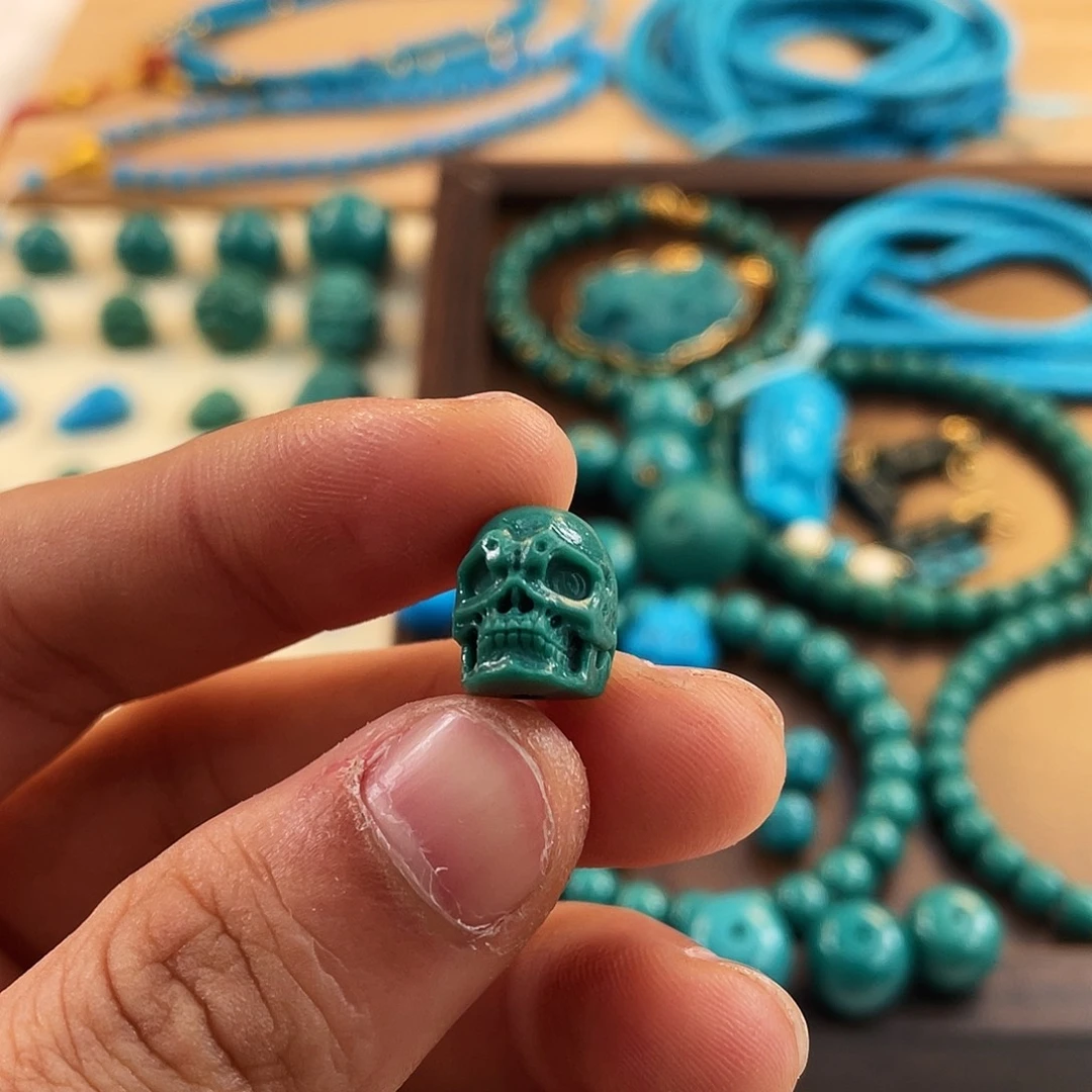 绿松石未镶嵌挂件