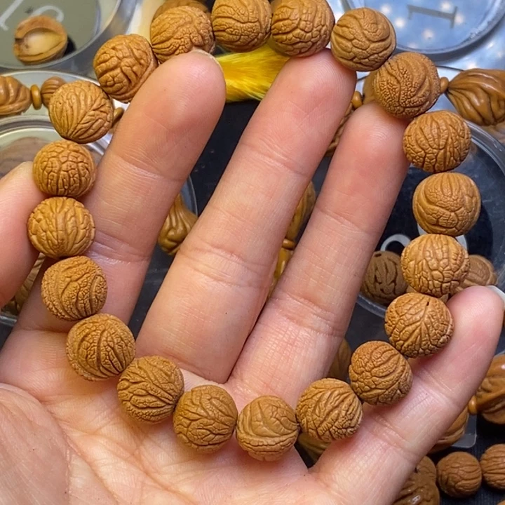 桃核吊坠秦岭龙纹桃核12尺寸