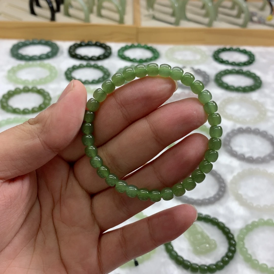 未镶嵌手串和田玉（直切冰湖水绿6）