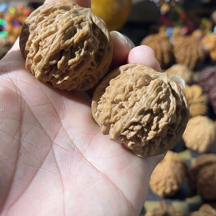 文玩核桃吊坠磨盘