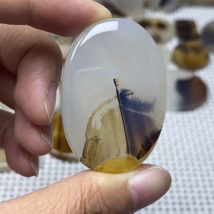 未镶嵌玛瑙/玉髓珠宝奇石