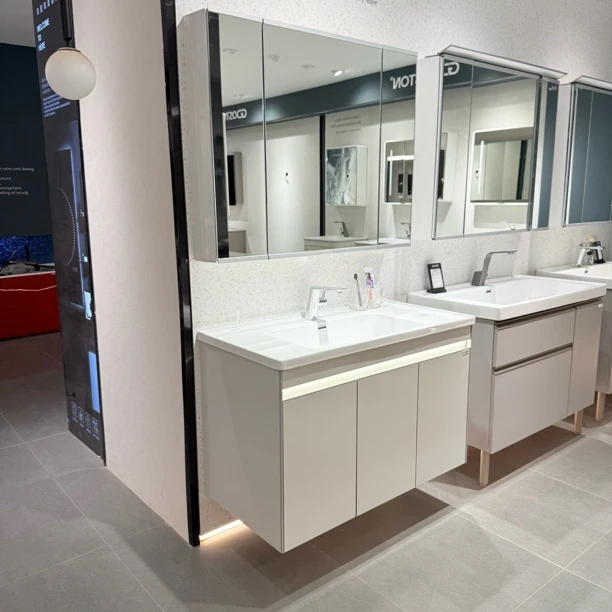 肤感浅灰浴室柜SMC智能镜柜洗浴中心卫浴卫生间洗脸盆组合鱼肚