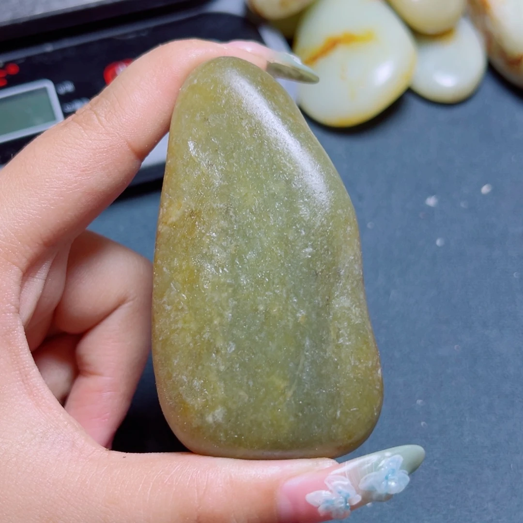 未镶嵌和田玉珠宝奇石