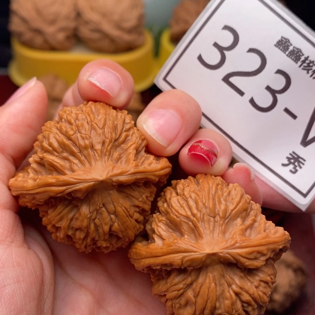 桃核把件南疆42……