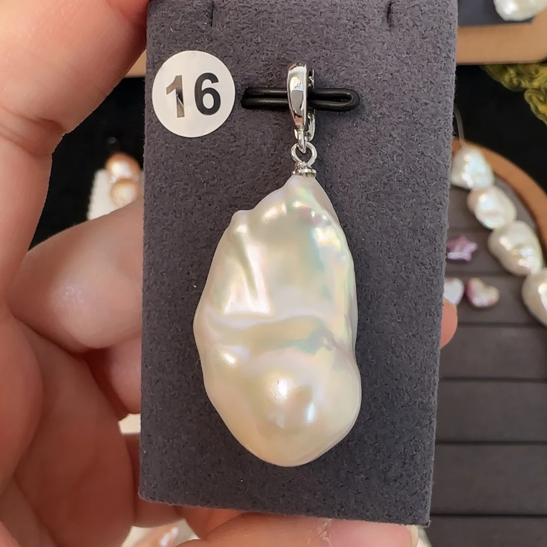 颈饰未镶嵌淡水珍珠